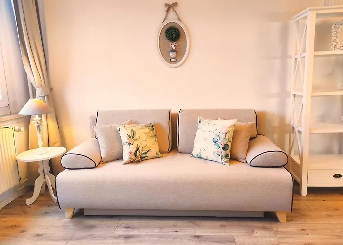 Romantic Style Apartment Berlin Alexanderplatz
